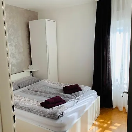Apartment Sasa Pula