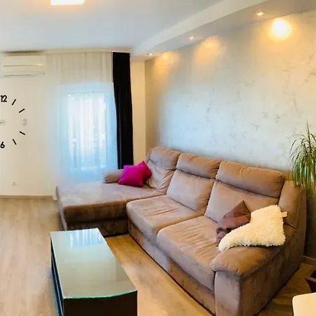 Sasa Apartment *